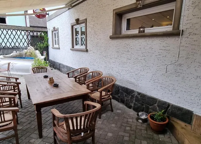 Restaurant & Liebenstein Πανσιόν 3*