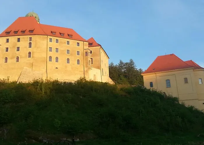 Πανσιόν Restaurant & Liebenstein Libá